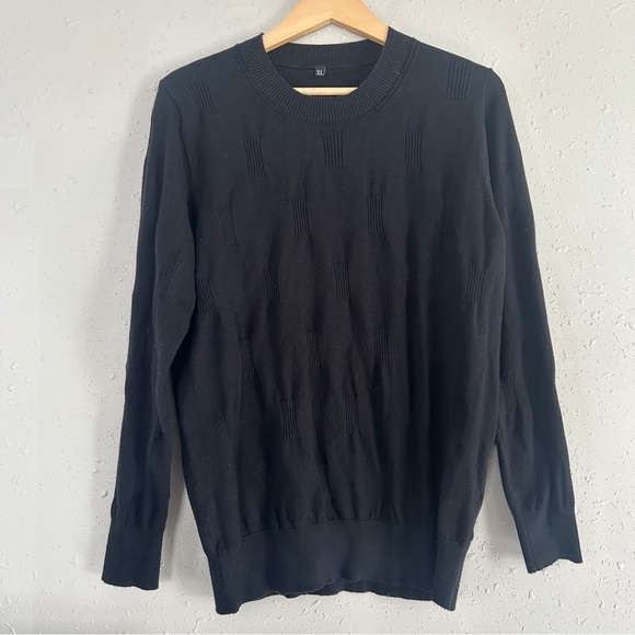 🦋 Textured Black Crew Neck Sweater Casual Comfy Soft Neutral XL - Picture 1 of 6